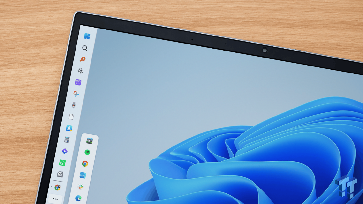 Windows 11 finally lets the taskbar leave the bottom, but these features refuse to follow